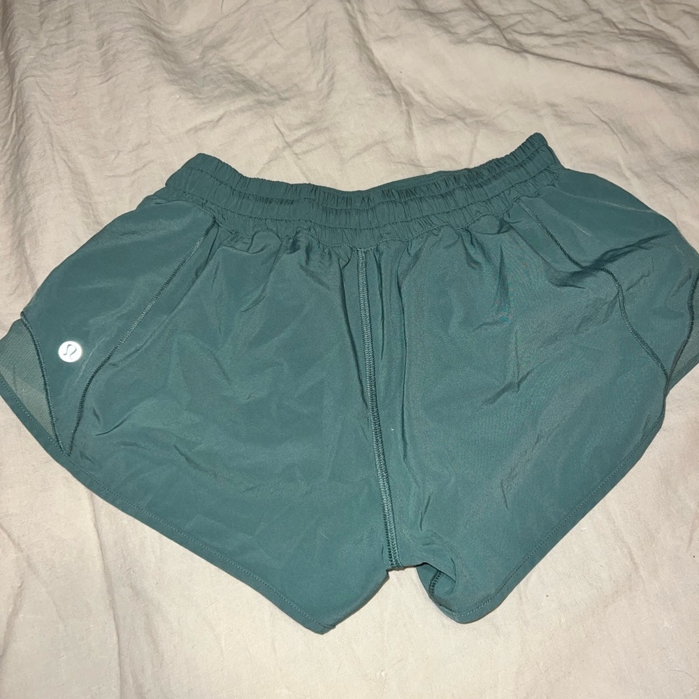 Lululemon Hotty hot shorts